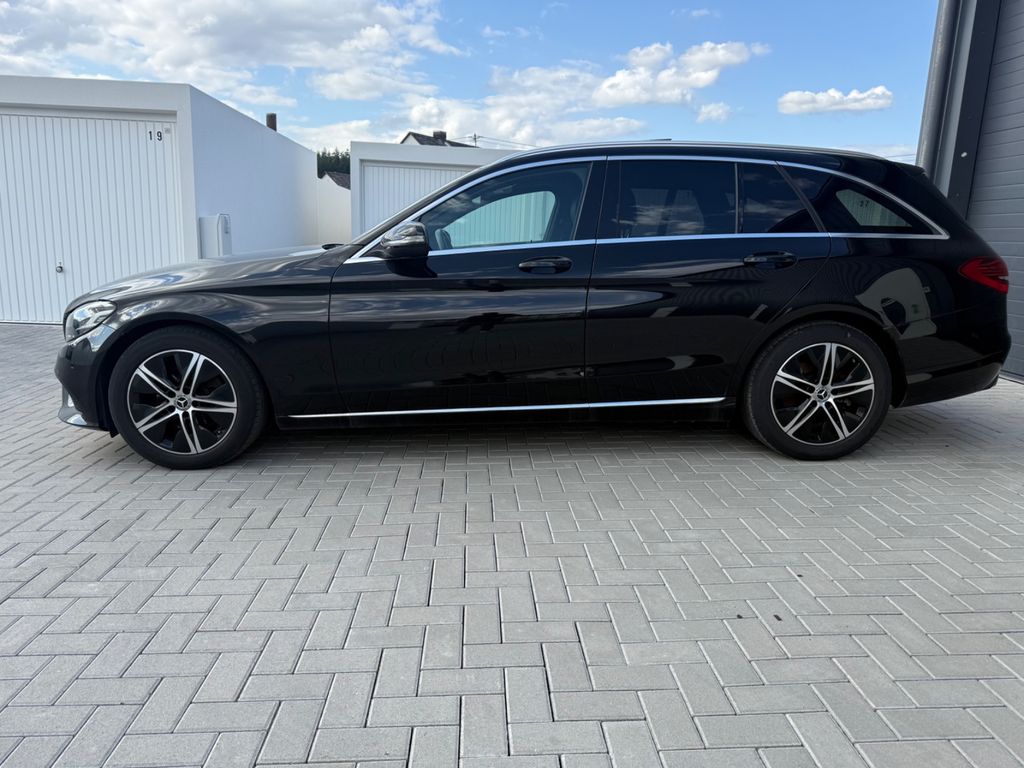 Mercedes-Benz C 180 2020