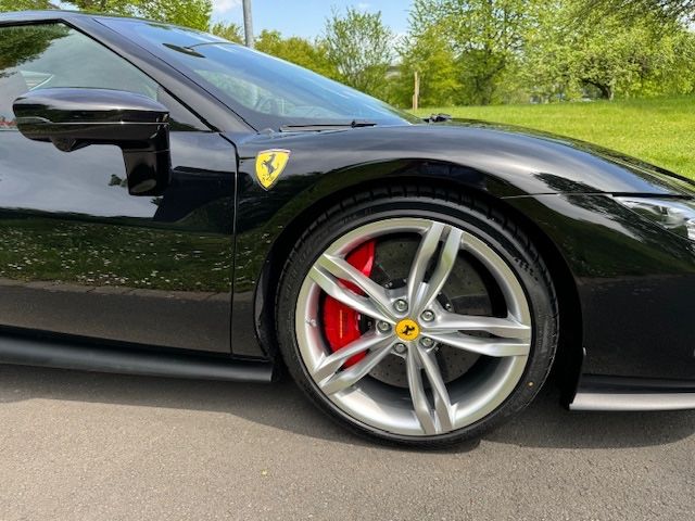 Ferrari 296 GTB