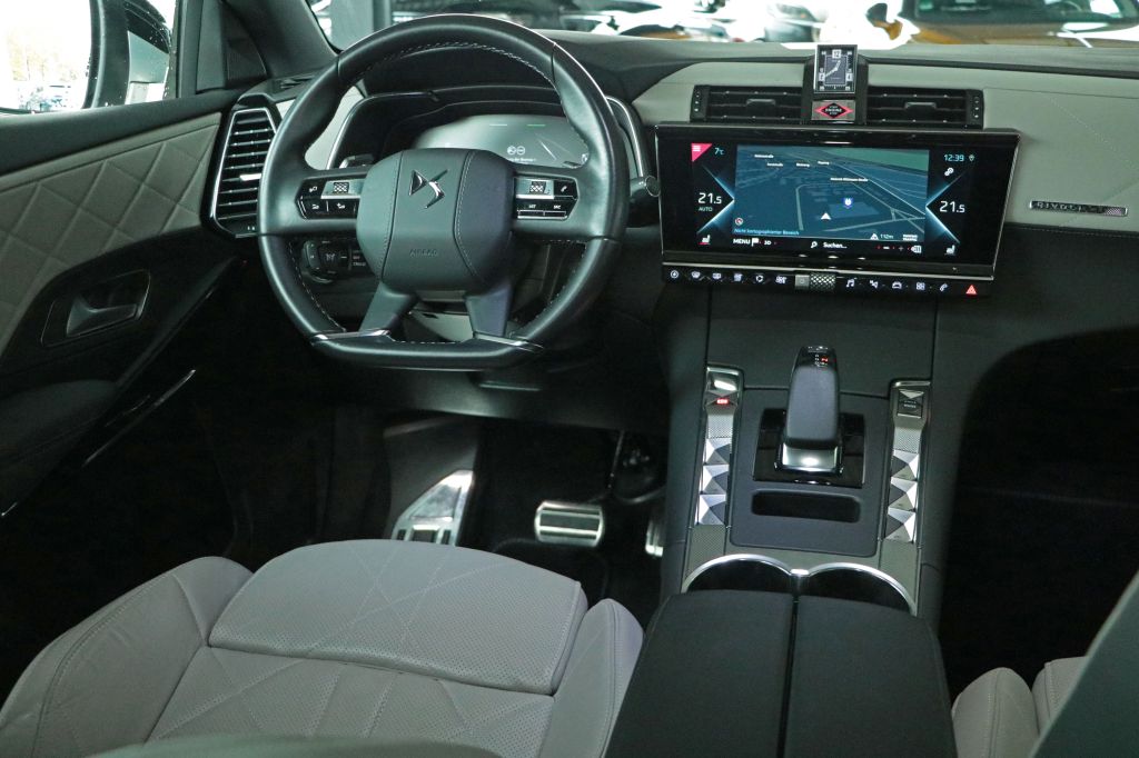 DS Automobiles DS7 (Crossback) 2022