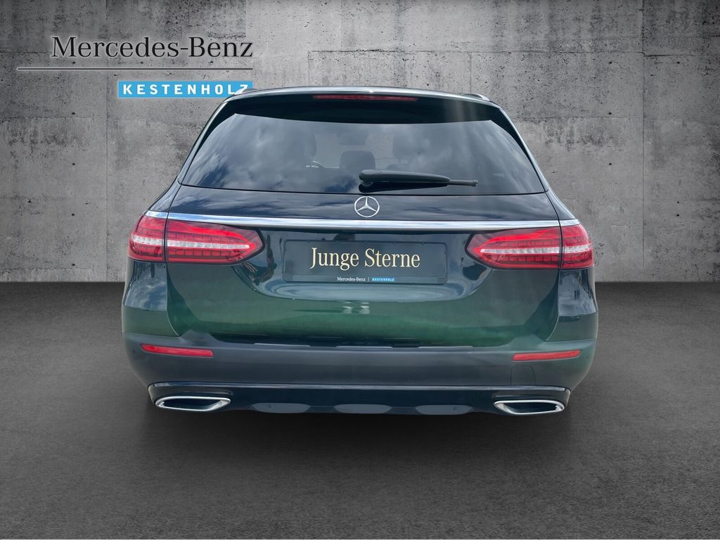 Mercedes-Benz E 220 2021