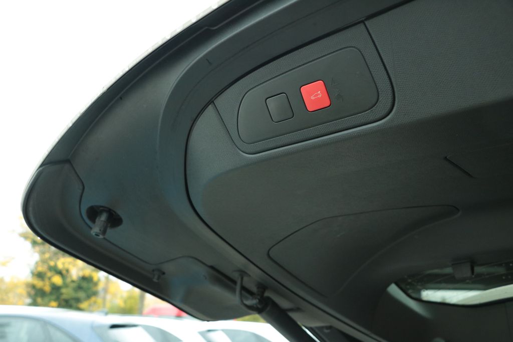 DS Automobiles DS7 (Crossback) 2022