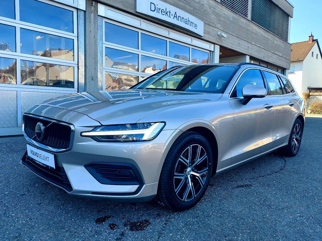 Volvo V60 2023
