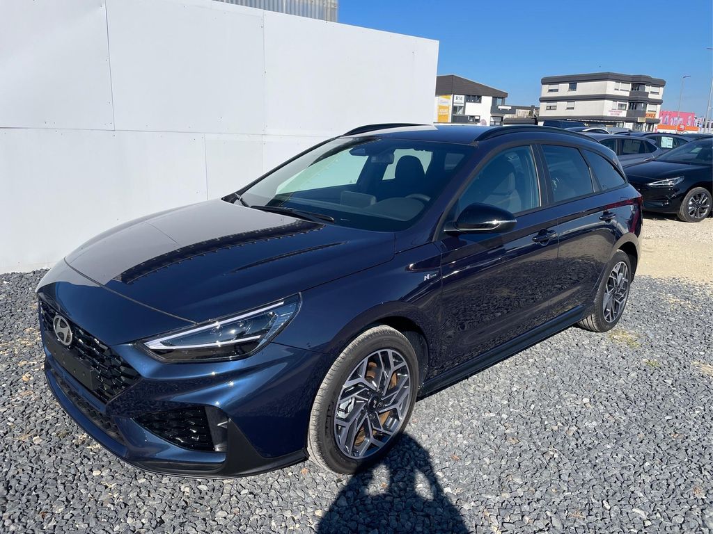 Hyundai i30 2025