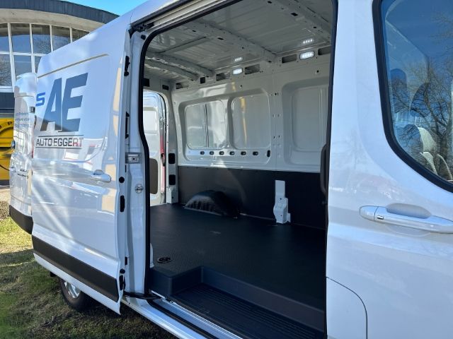 Maxus Deliver 9 2023