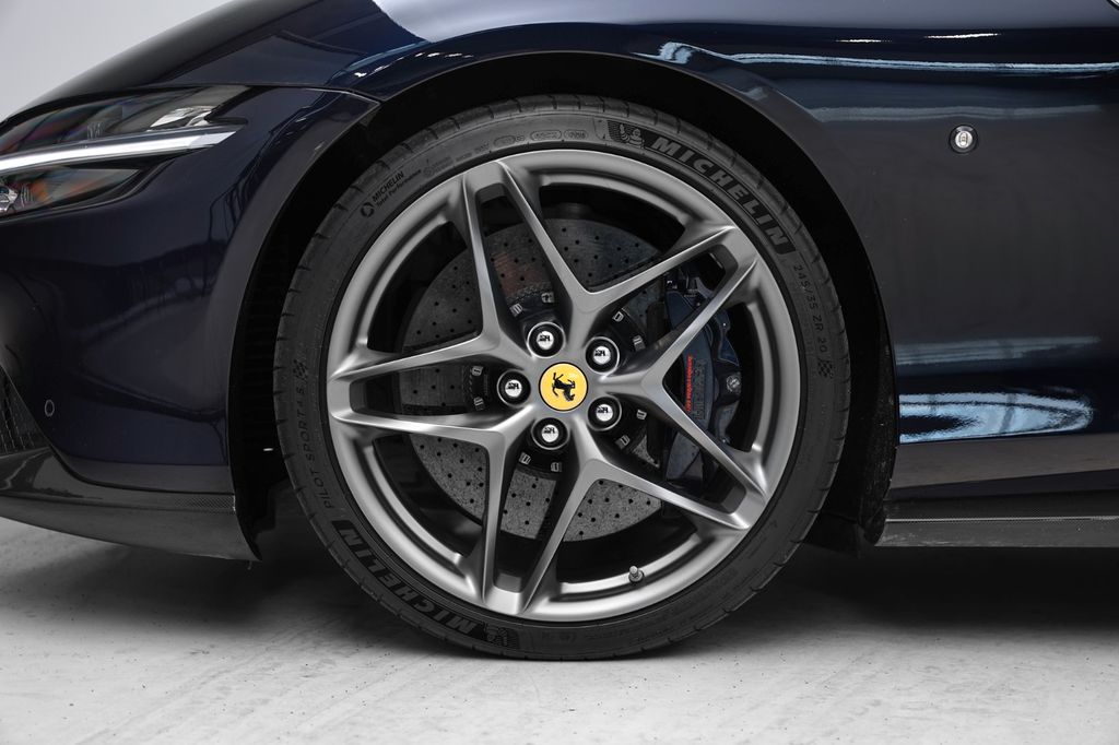 Ferrari Roma 2021