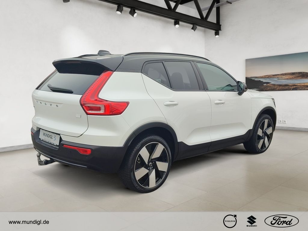 Volvo XC40 2023
