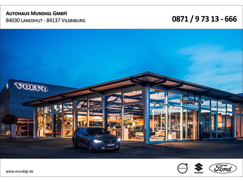 Volvo XC40 2023