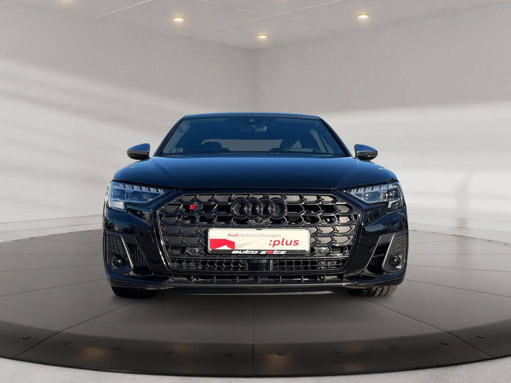 Audi S8 2023