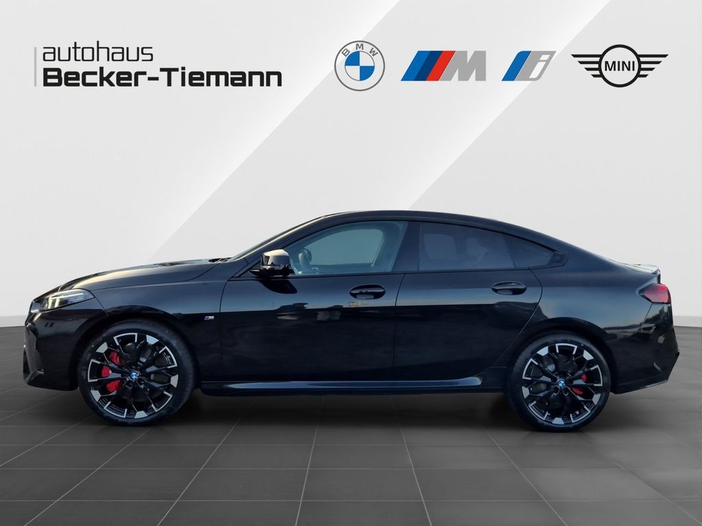 BMW M235 2025