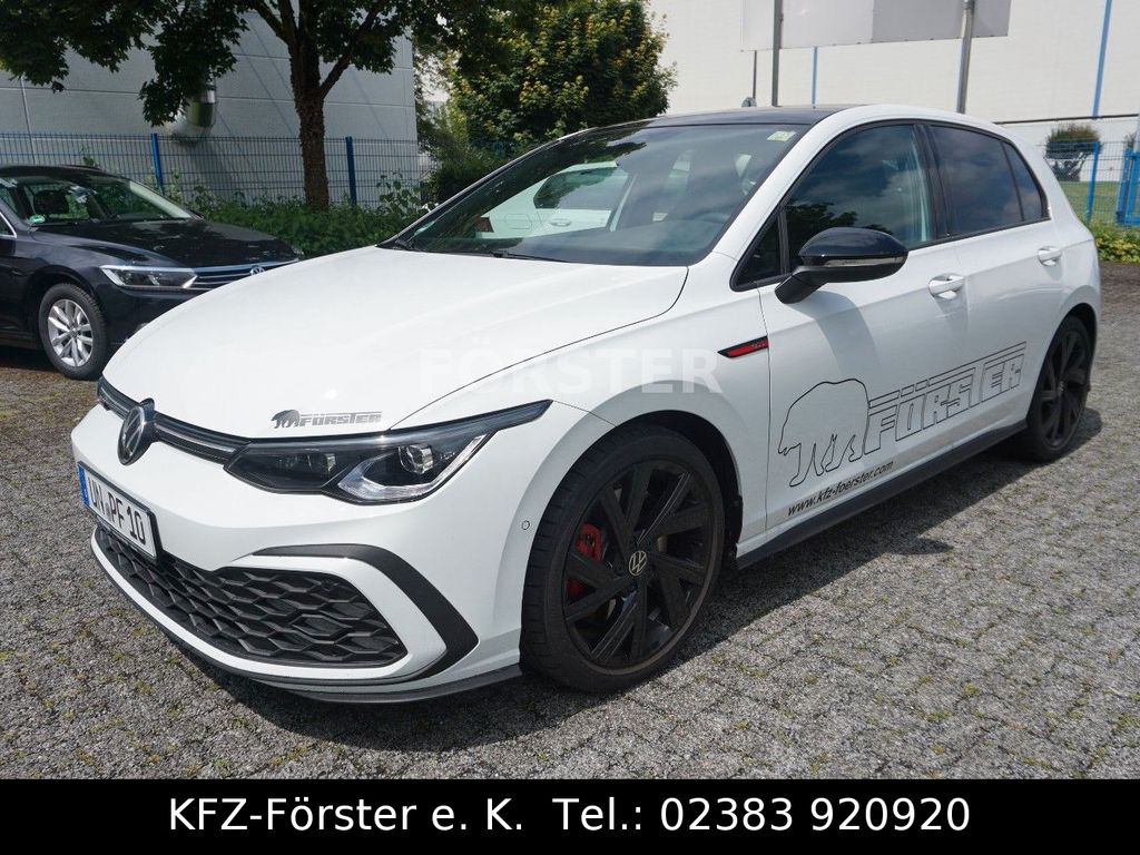 Volkswagen Golf 2024