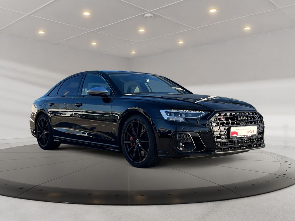 Audi S8 2023