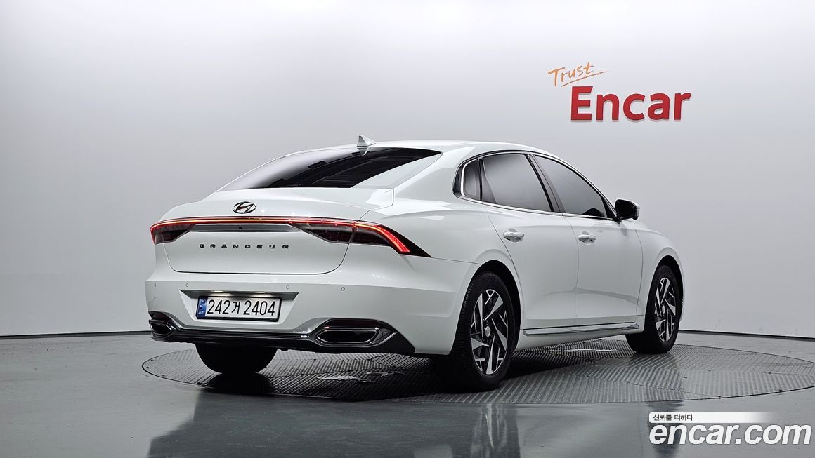 Hyundai Grandeur 2020