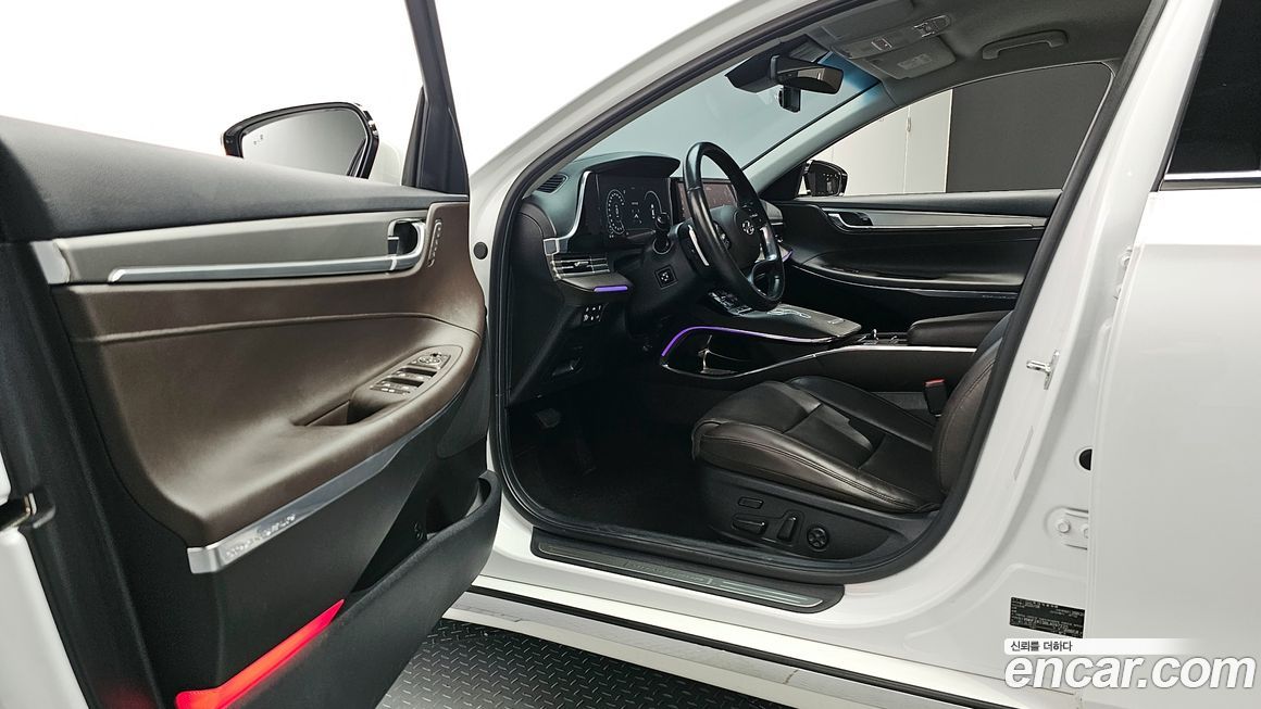 Hyundai Grandeur 2020