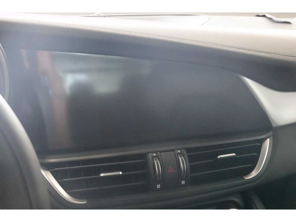 Alfa Romeo Giulia 2025