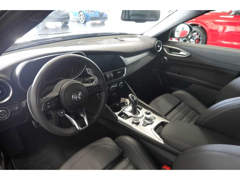 Alfa Romeo Giulia 2025