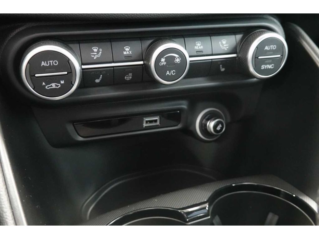 Alfa Romeo Giulia 2025