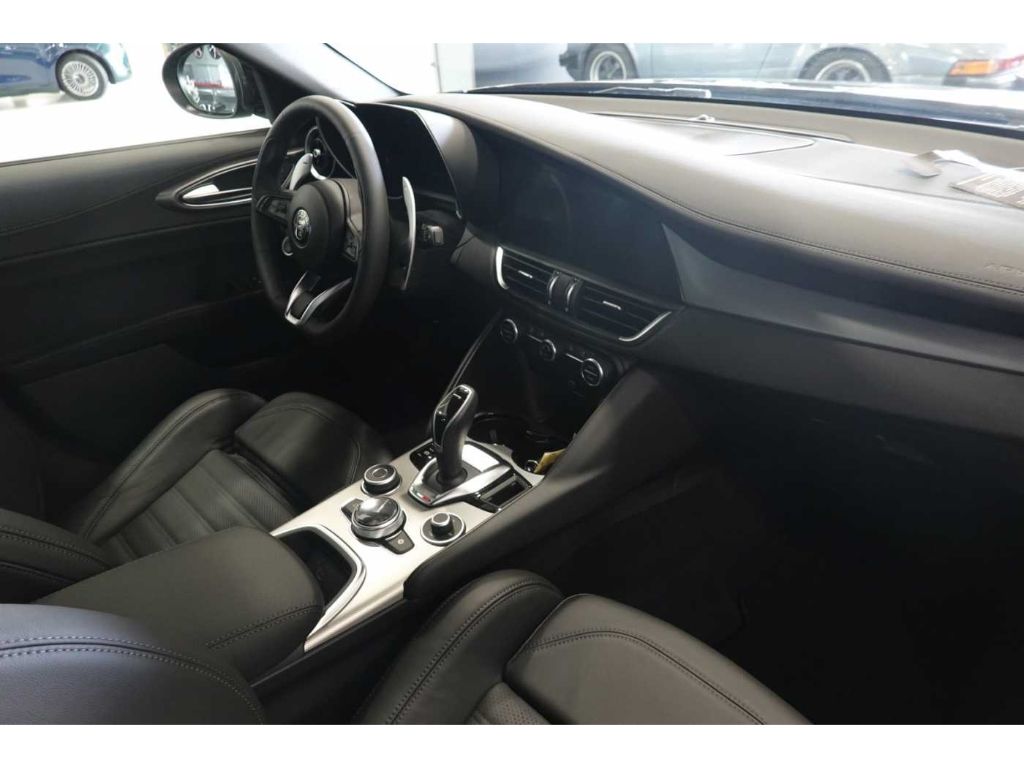 Alfa Romeo Giulia 2025