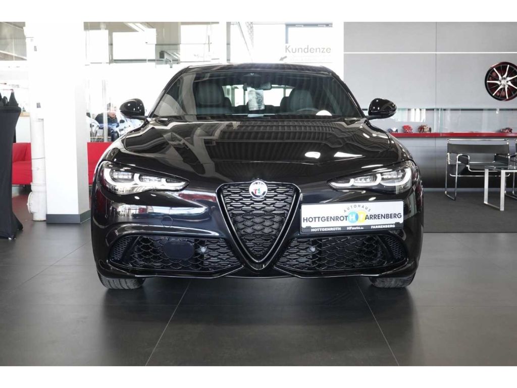 Alfa Romeo Giulia 2025