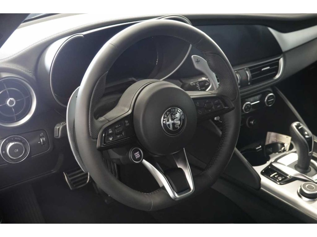 Alfa Romeo Giulia 2025