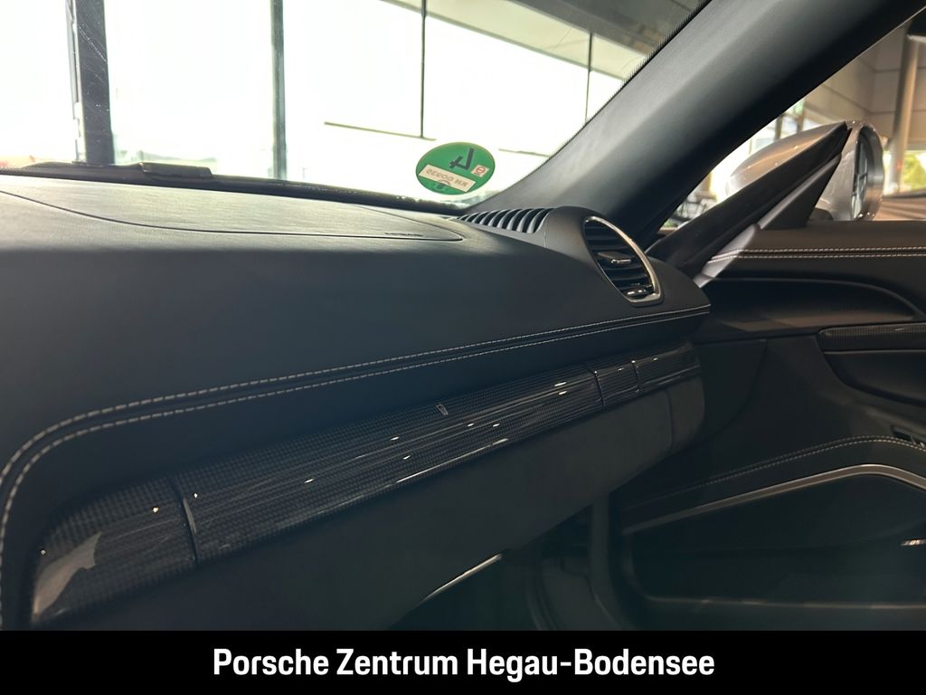 Porsche Boxster 2024