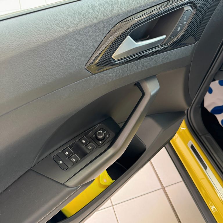 Volkswagen T-Cross 2024