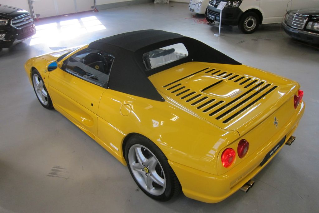 Ferrari F355 1998