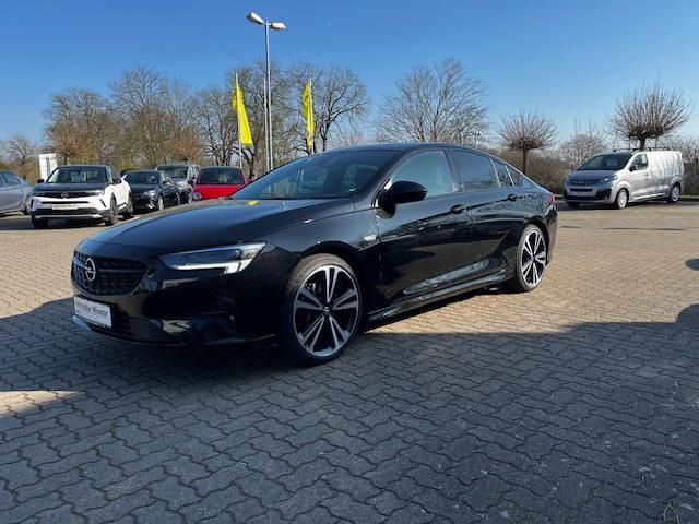 Opel Insignia 2022