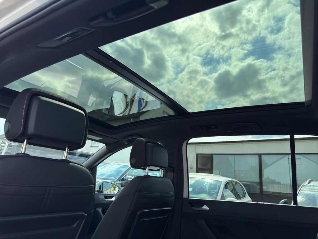 Volkswagen Touran 2025