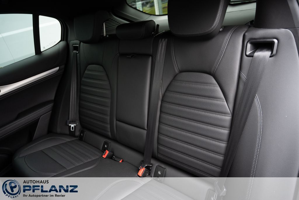 Alfa Romeo Stelvio 2024