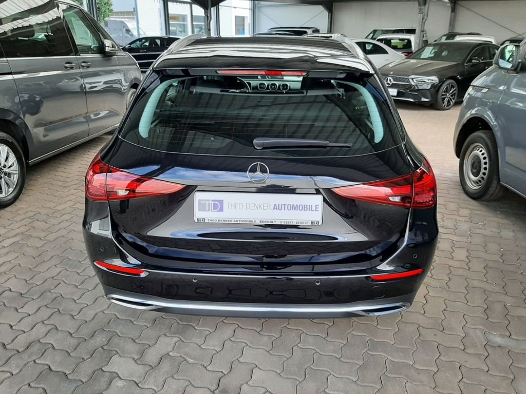 Mercedes-Benz C 300 2024