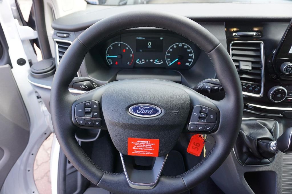 Ford Tourneo Custom 2022