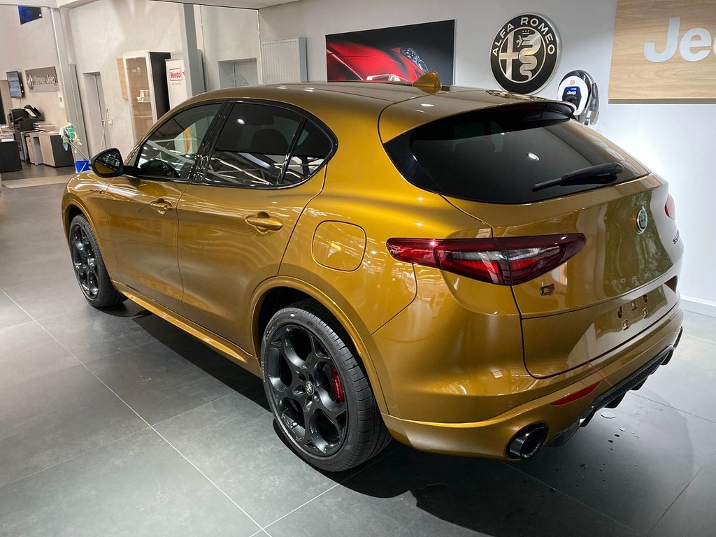Alfa Romeo Stelvio 2022