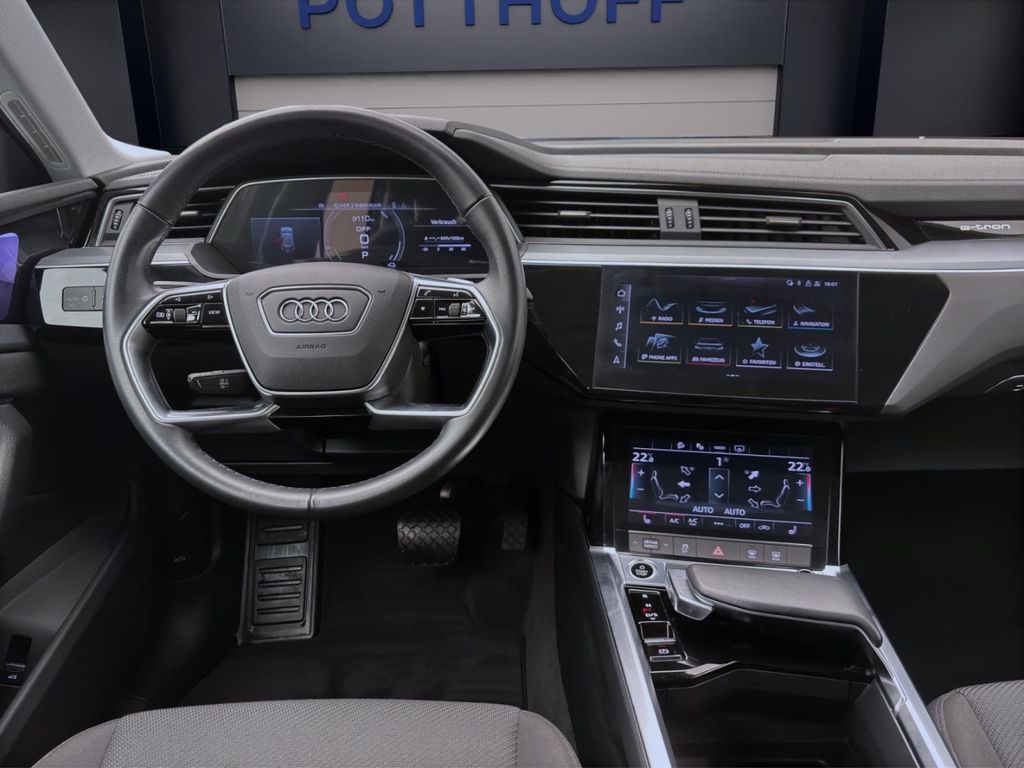 Audi e-tron 2021