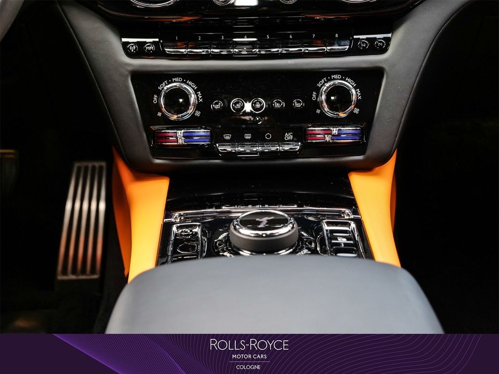 Rolls-Royce Spectre 2023