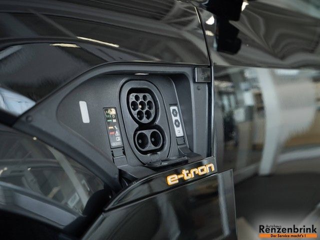 Audi e-tron 2022