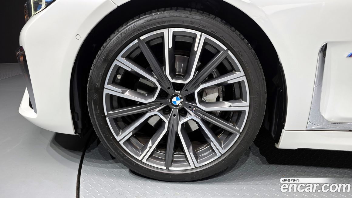 BMW 7-Series 2022