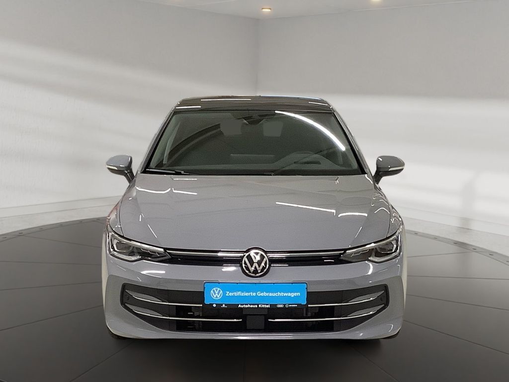 Volkswagen Golf 2024