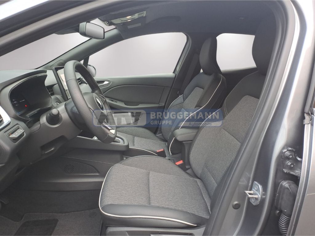 Mitsubishi Colt 2025