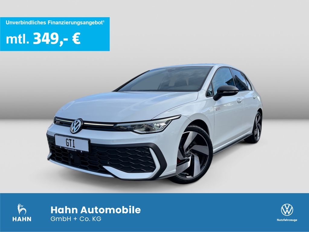 Volkswagen Golf 2025