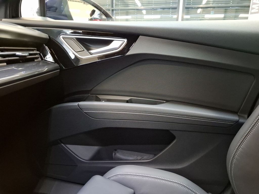 Audi Q4 e-tron 2025