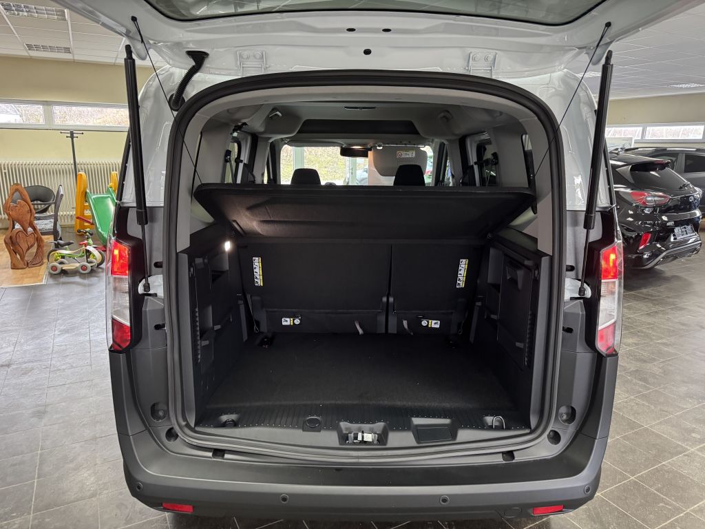 Ford Tourneo Courier 2024