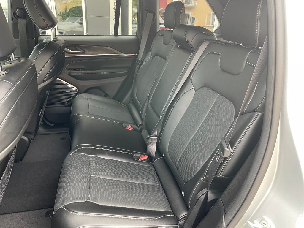 Jeep Grand Cherokee 2023