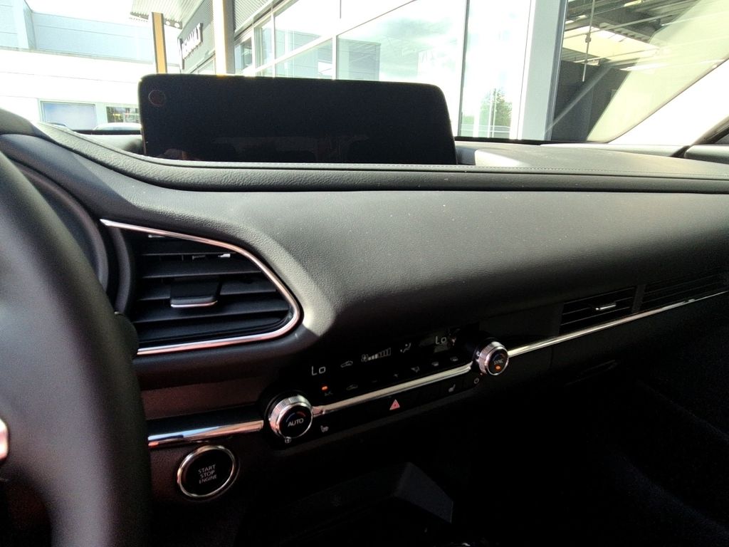 Mazda CX-30 2025