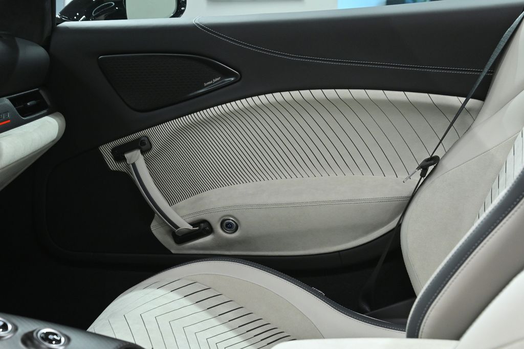 Maserati MC20 2025