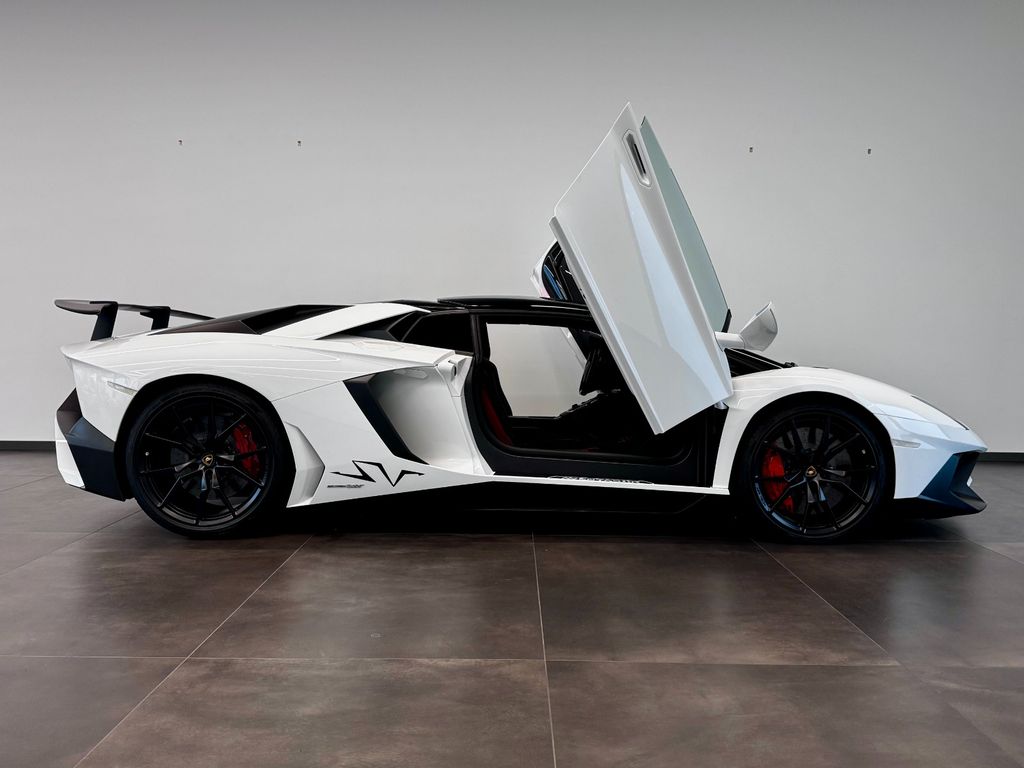 Lamborghini Aventador 2016