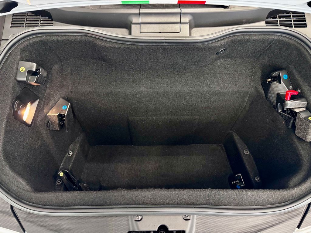 Lamborghini Aventador 2016