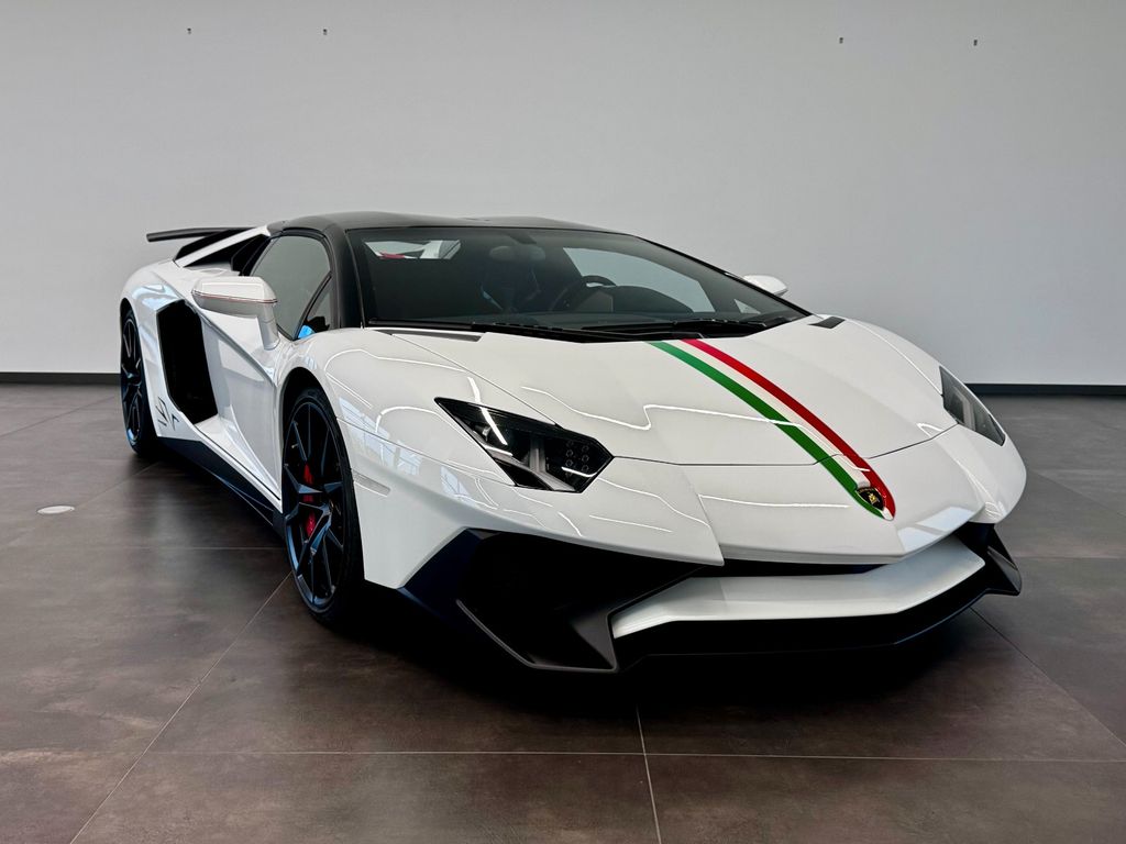 Lamborghini Aventador 2016