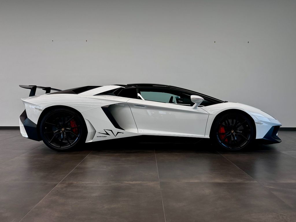 Lamborghini Aventador 2016