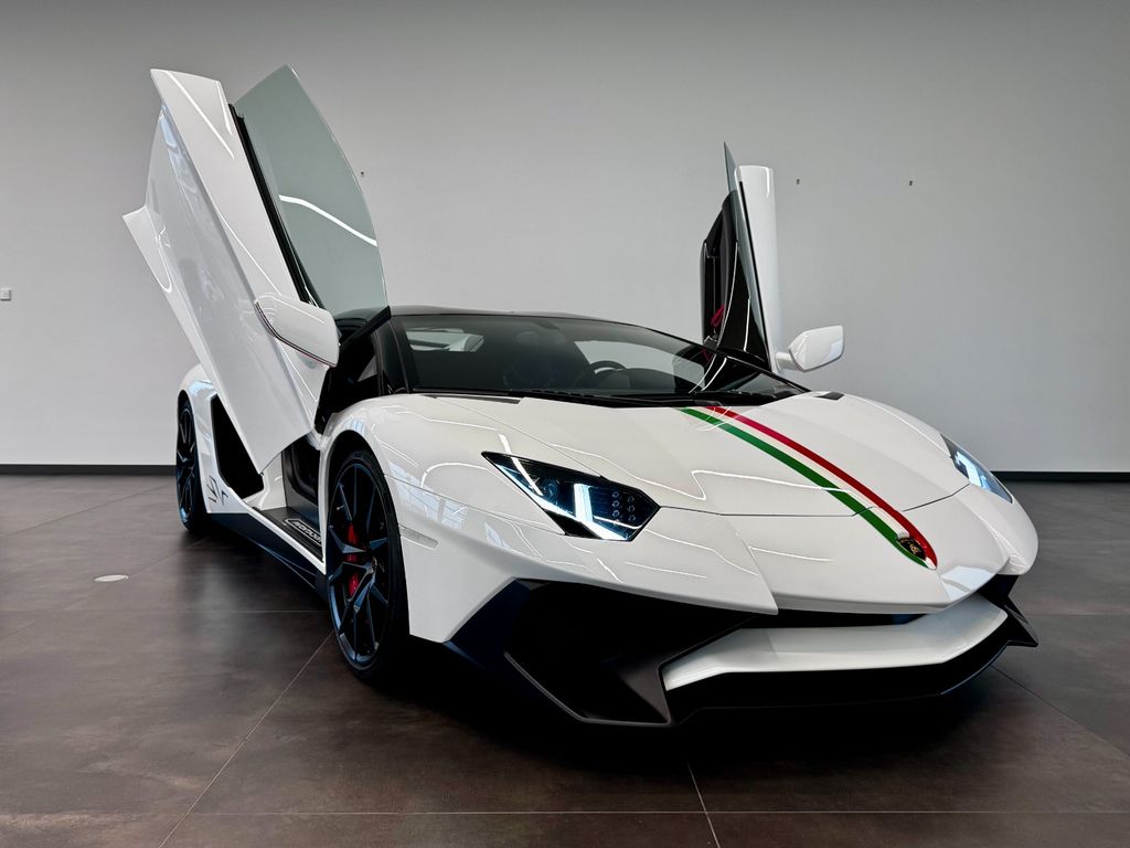 Lamborghini Aventador 2016