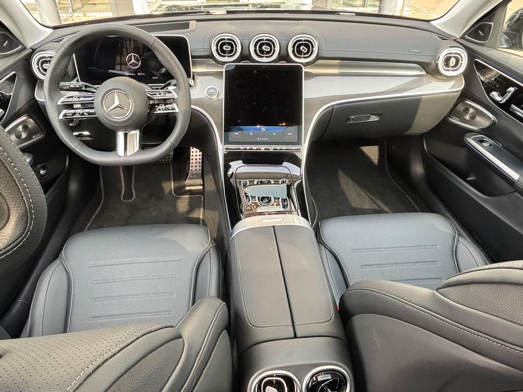 Mercedes-Benz C 300 2024